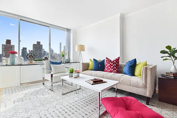 Sold by Compass | media 4