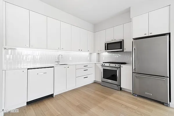 Rented by Citi Habitats | media 10