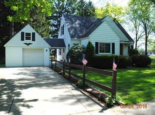 4749 Avonia Rd, Fairview, PA 16415