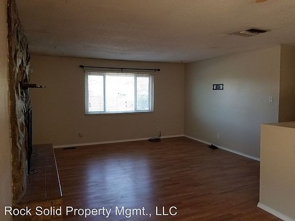 4th image of 6208 Katson Ave NE