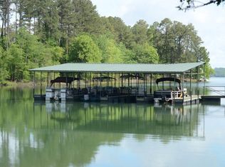 231 Bay Ridge Dr, Townville, SC 29689