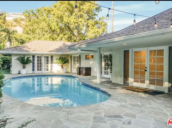 1157 Eventide Pl, Beverly Hills, CA 90210