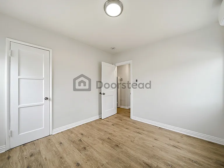 16306 S Denver Ave — Photo 17