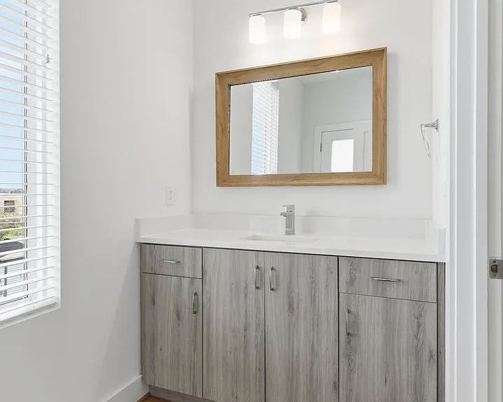 1202 Katie Ave — Photo 27