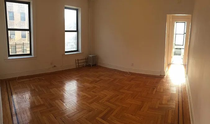Rented by HFF Realty LLC | media 15