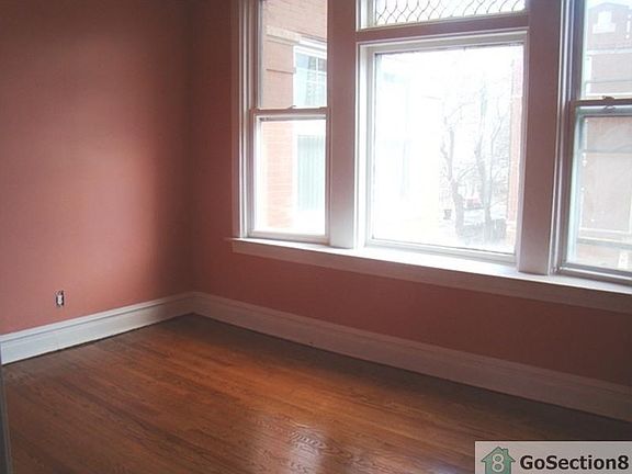 3rd image of 2638 E 74th St #1