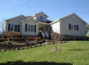 2nd image of 1828 Saint Andrews Cir