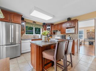 3604 McRae Cres, Pt Coquitlam, BC