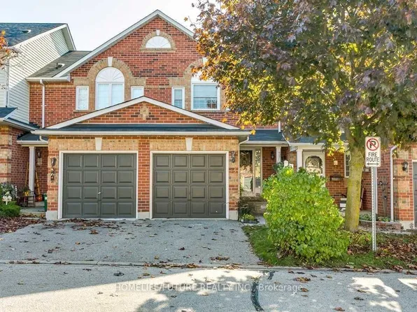 23 Lick Pond Way, Whitby, ON L1N 9K5
