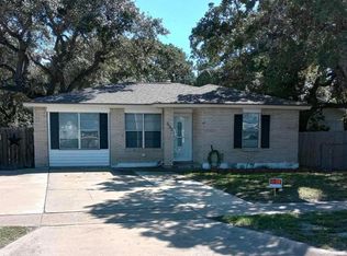 335 N Rife St, Aransas Pass, TX 78336