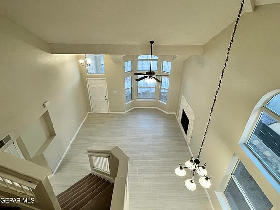 4th image of 10929 Bullseye St