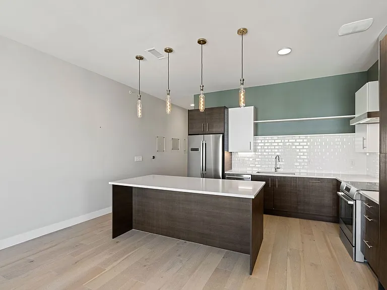 2525 Arapahoe St #301 — Photo 7