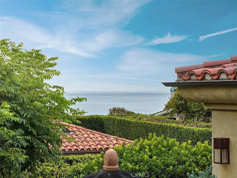 839 Emerald Bay — Photo 4