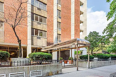 Rented by Living New York