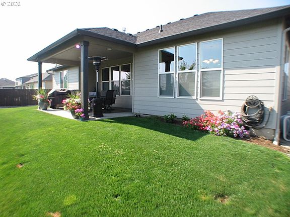 4th image of 16809 NE 78th Way