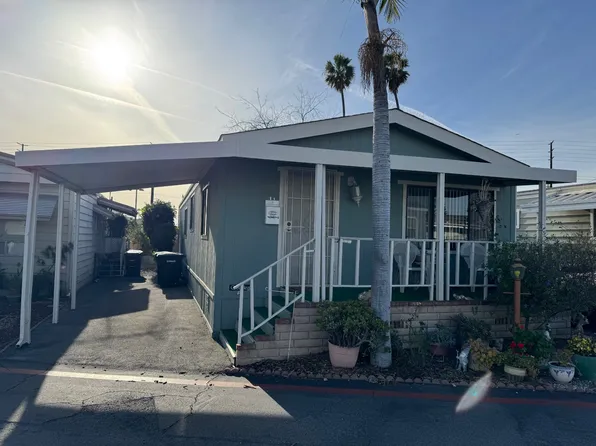 1801 E Collins Ave Trailer 11, Orange, CA 92867