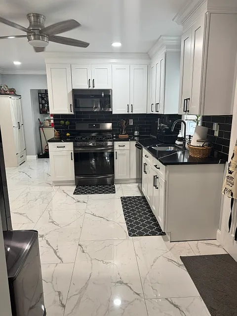 3 bed, $3,200 — Photo 2