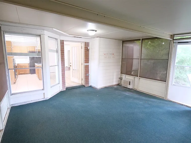 1314 Hollow Ash Ln — Photo 28