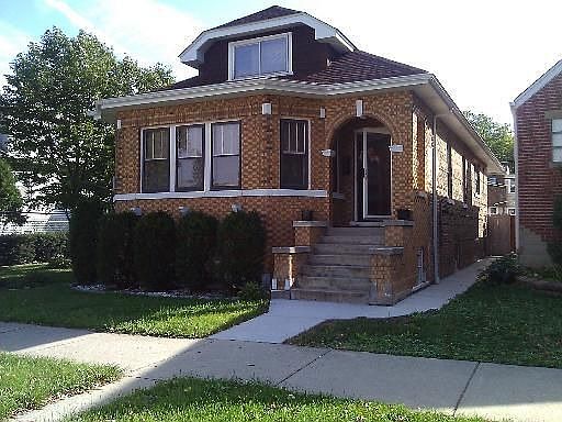 1st image of 3243 N Neenah Ave