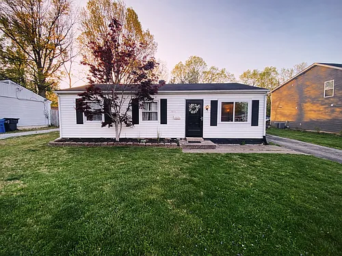 1566 Bluebird Ln Photo 1