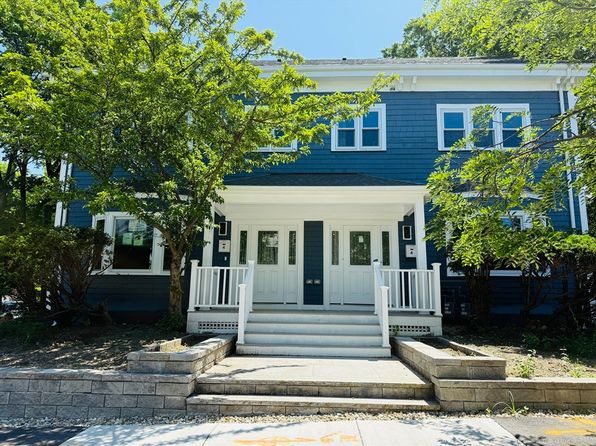 4 Baldwin St #4
