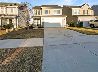 320 Saucer Rd, Summerville, SC 29486