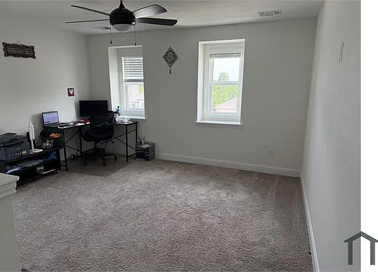 692 Jupe Way — Photo 7