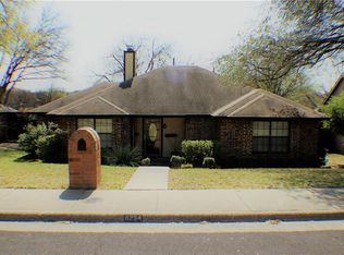 5734 Logancraft Dr, Dallas, TX 75227