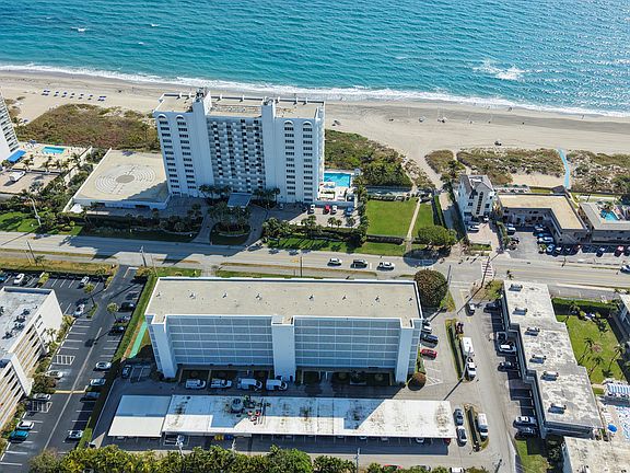 3rd image of 3051 S Ocean Boulevard #3050