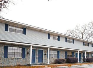 706 Saint Marys Dr #5, Waycross, GA 31501