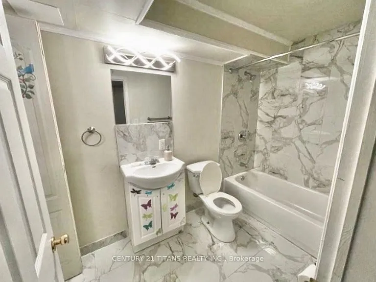 11 Etienne St #LOWER — Photo 13