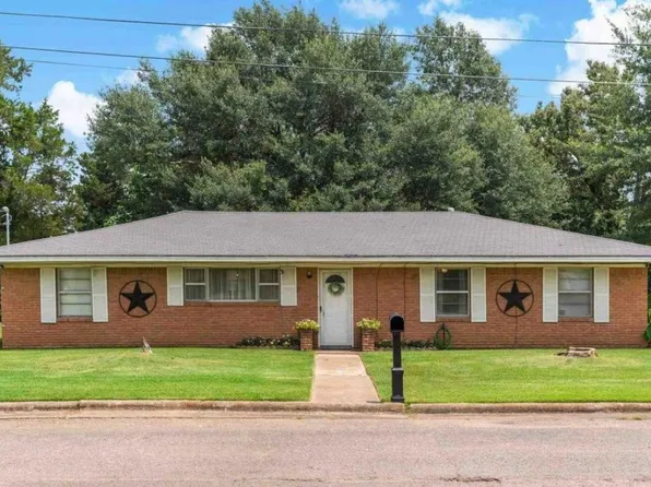 530 26th St NE, Paris, TX 75460