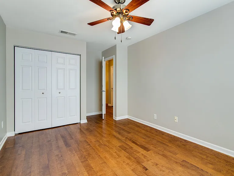 7802 Kemberton Dr W — Photo 16