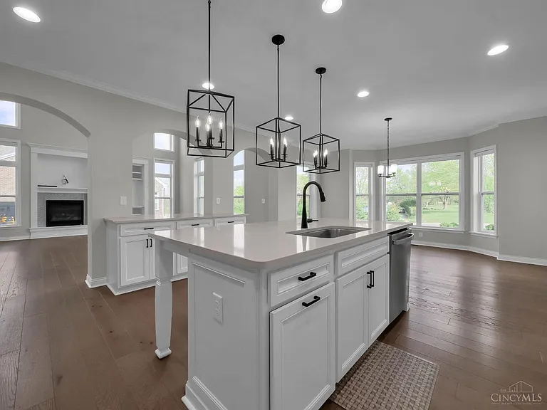 5874 Spinney Ct — Photo 16
