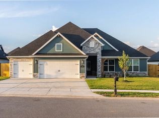 1250 Red Maple St, Centerton, AR 72719