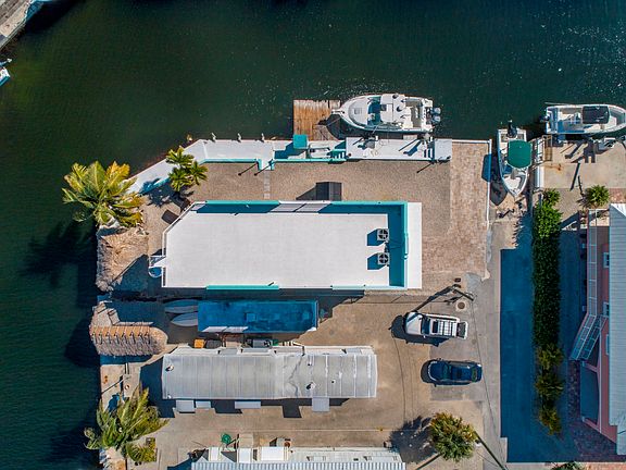 Blacktip Aerial_1524 Aqueduct Ln_5