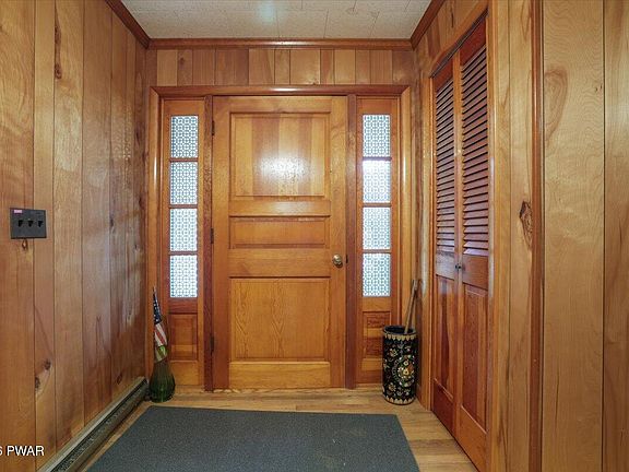 3rd image of 119 Springbrook Rd