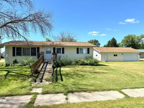 201 2nd St N, Darfur, MN 56022