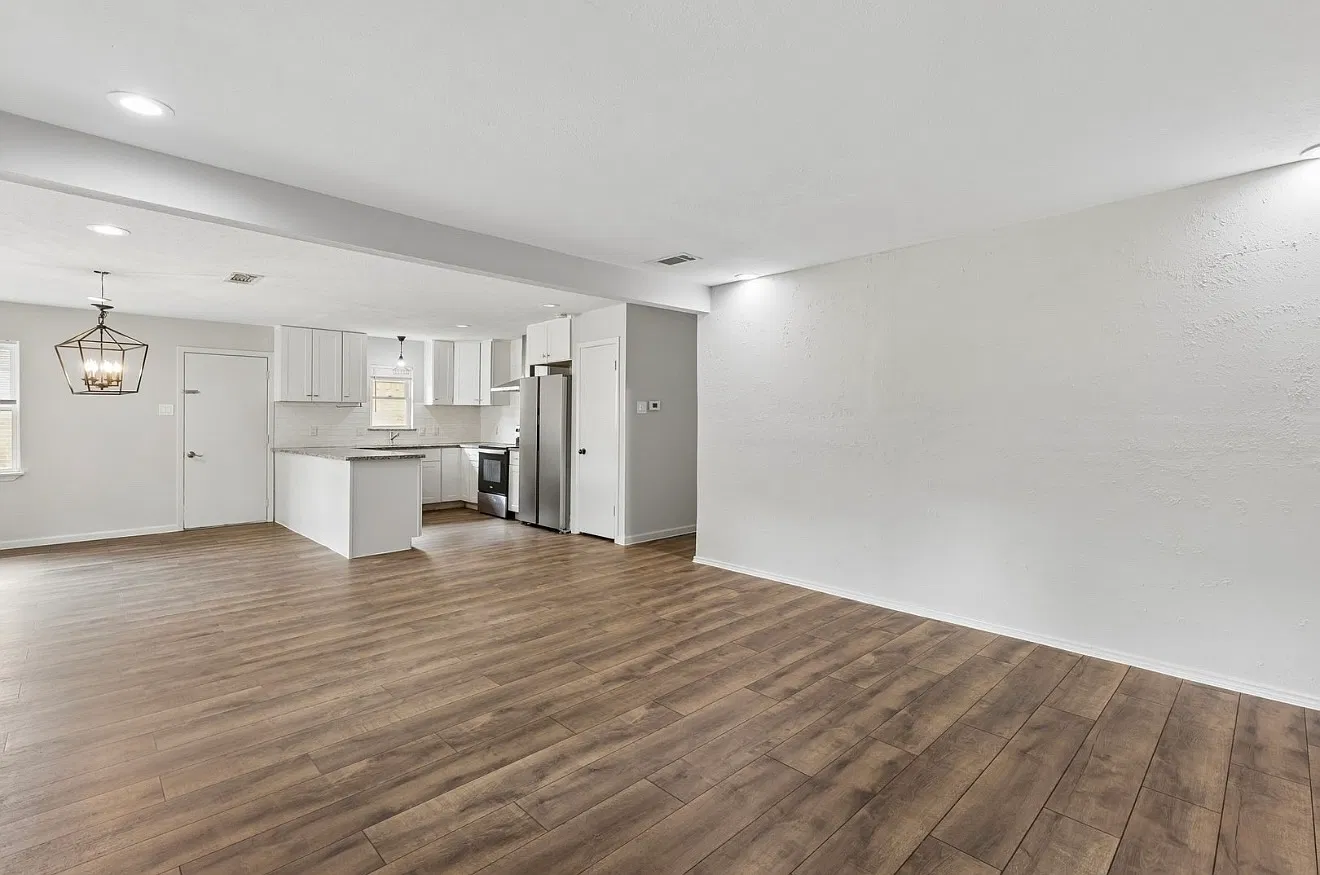 2 bed, 1470 sqft, $1,850 — Photo 3