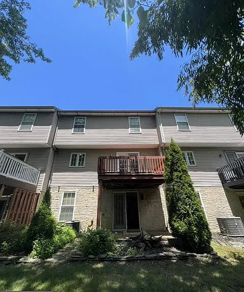 16 Cold Stream Dr — Photo 8
