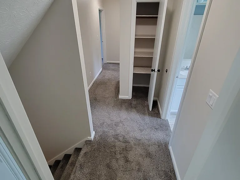 918 Ashmun Ave — Photo 29