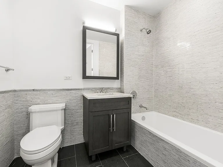 27-21 44th Dr #503 — Photo 7