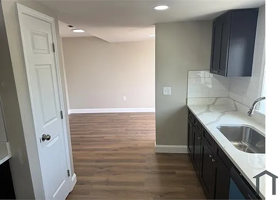 37 Pleasant St #7 — Photo 9