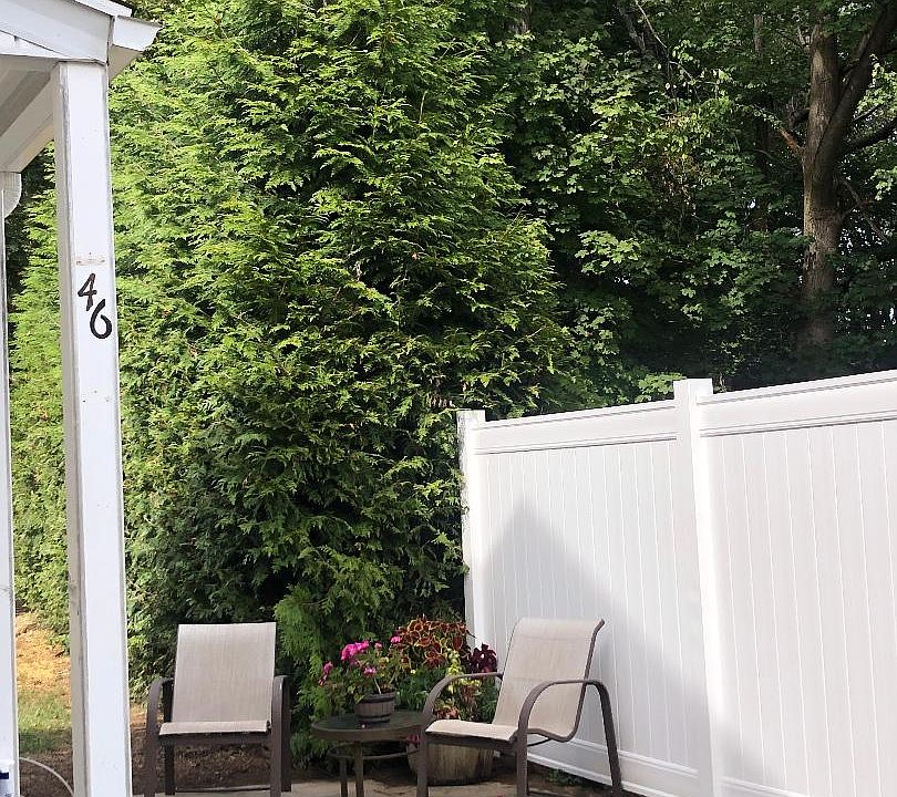 PRIVATE OUTDOOR PATIO