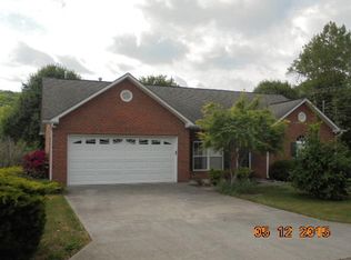 7000 Alice Springs Ln, Corryton, TN 37721