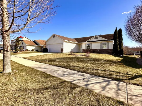 1235 Peninsula LANE, Whitewater, WI 53190