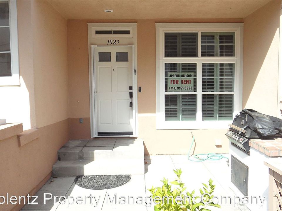 1st image of 1023 S Stresa Way