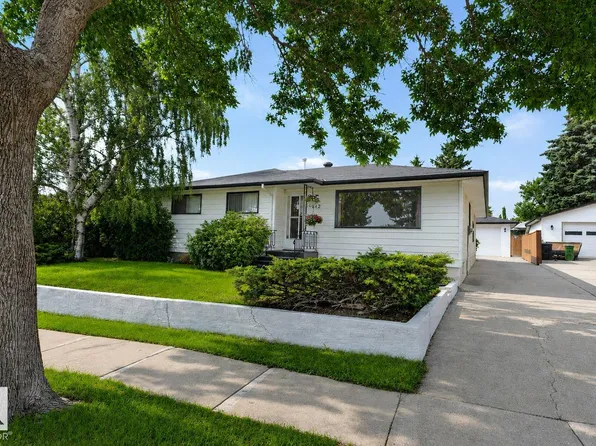 6012 145th Ave NW, Edmonton, AB T5A 1S7
