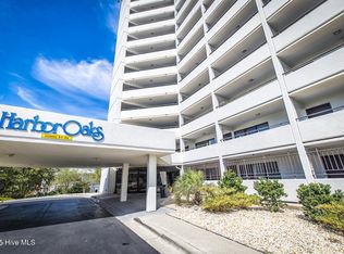 1080 Saint Joseph St APT 3B, Carolina Beach, NC 28428