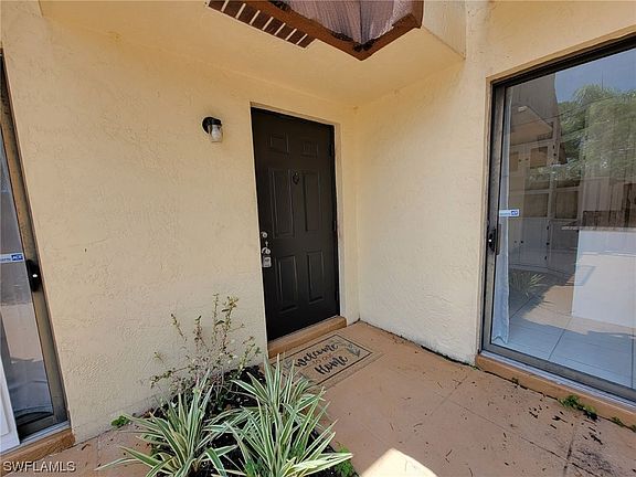 3rd image of 5207 Cedarbend Dr APT 3